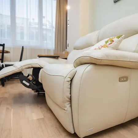 Varna Beach Residence Studio Апартаменты