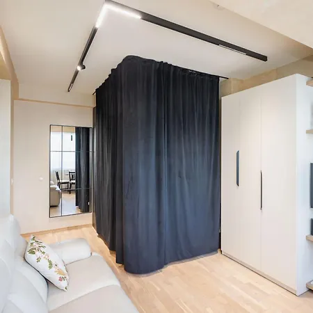 Varna Beach Residence Studio Апартаменты *