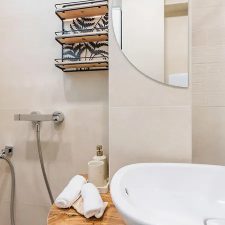 Varna Beach Residence Studio Апартаменты