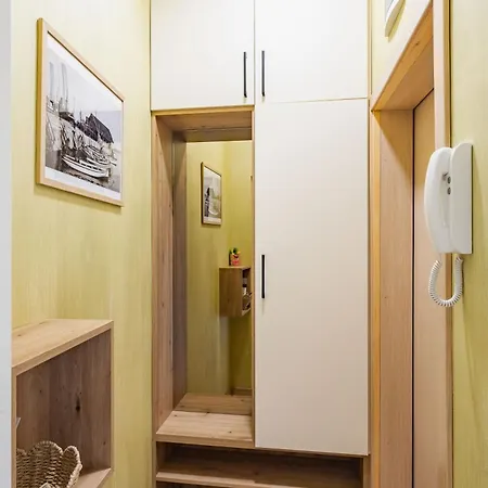Varna Beach Residence Studio Апартаменты